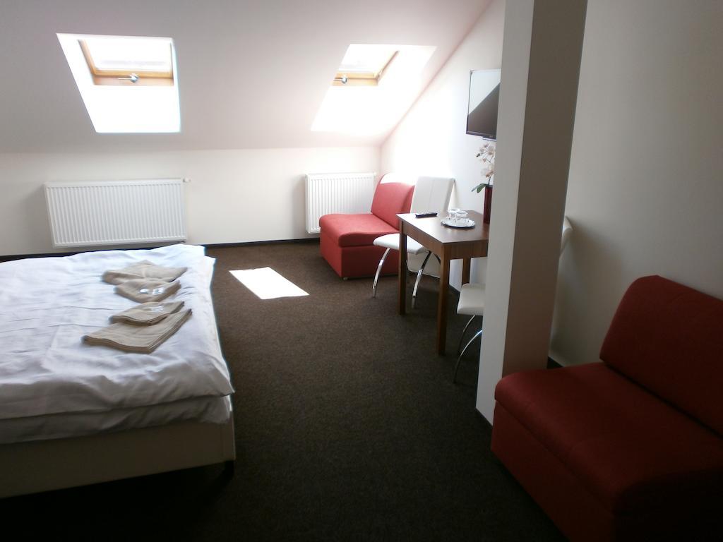 Hotel U Cisare Melnik Room photo