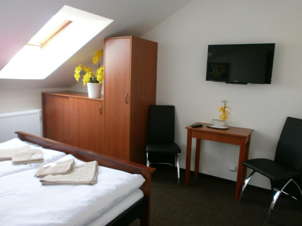 Hotel U Cisare Melnik Room photo